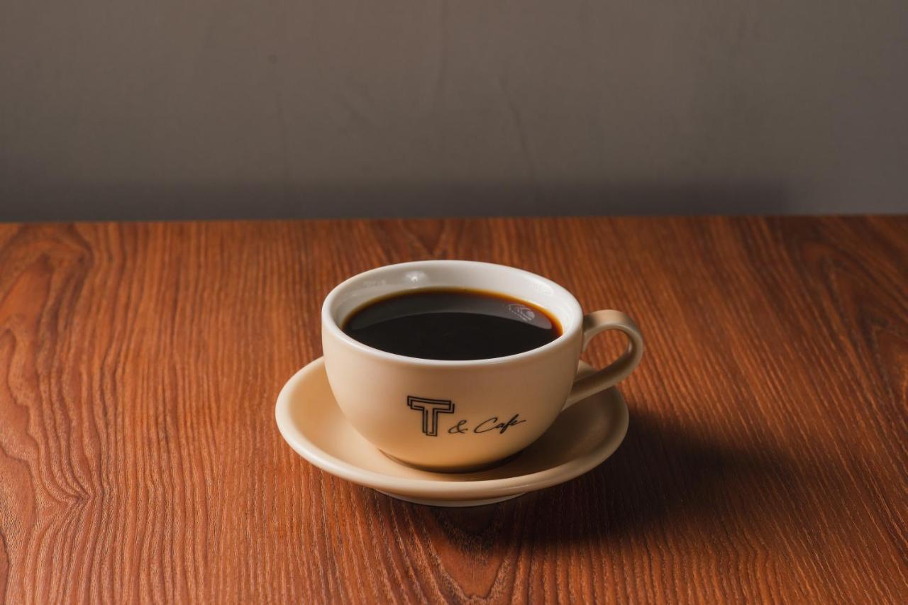 The Tourist Hotel & Cafe Akihabara Токио Екстериор снимка